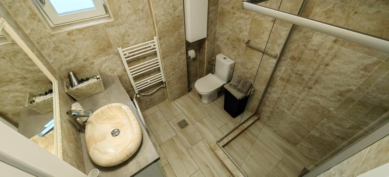 Apartament 1 Mai Bloc Nou-Self Check-In كرايوفا المظهر الخارجي الصورة
